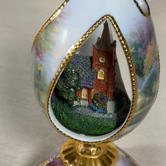 2006 Thomas Kinkaid Stillwater Chapel Blessings of Faith Heirloom Porcelain Egg - Picture 7 of 10